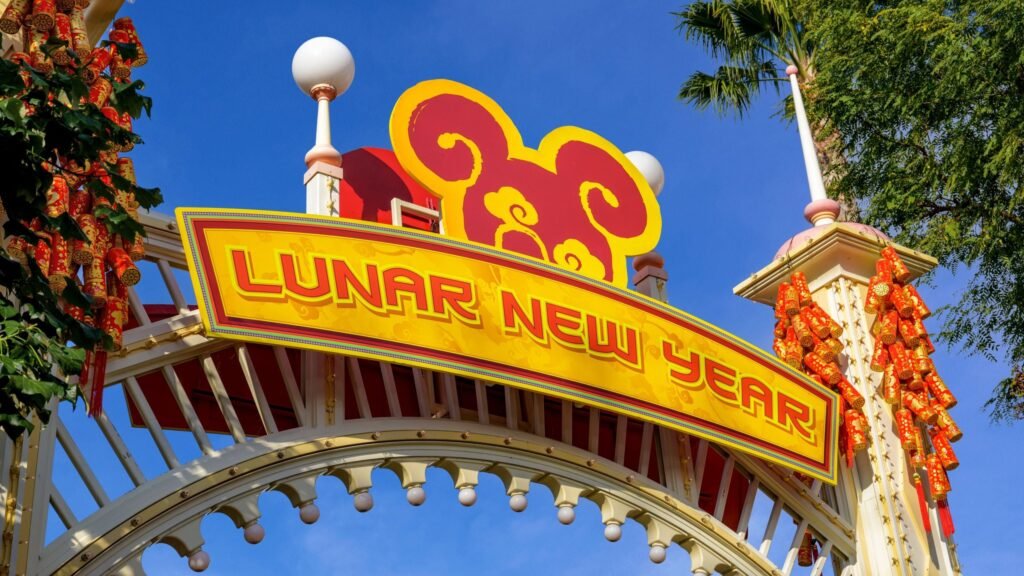 Imagen oficial de Lunar New Year en Disneyland California