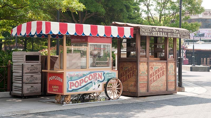 Popcorn wagon (In front of Liberty Landing Diner): dónde comer en Tokyo DisneySea