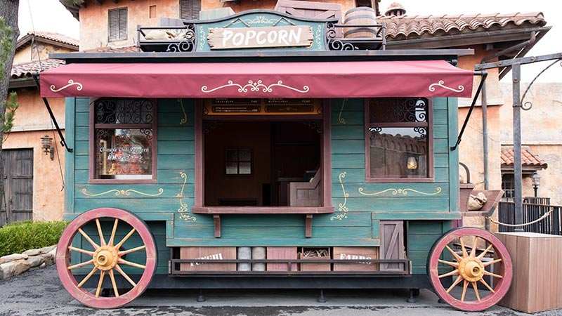 Popcorn wagon (In front of Soaring: Fantastic Flight): dónde comer en Tokyo DisneySea
