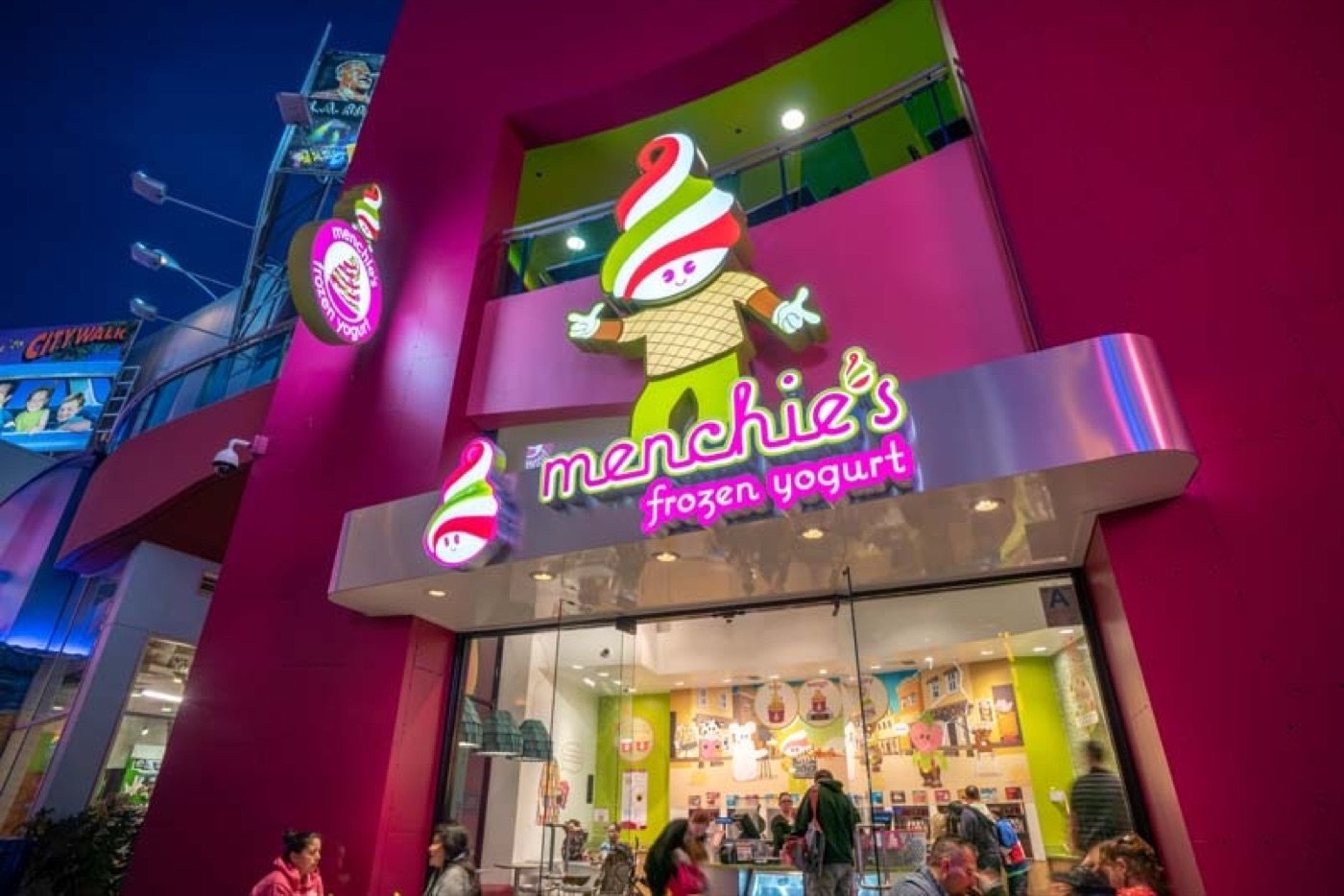 Menchie’s Frozen Yogurt