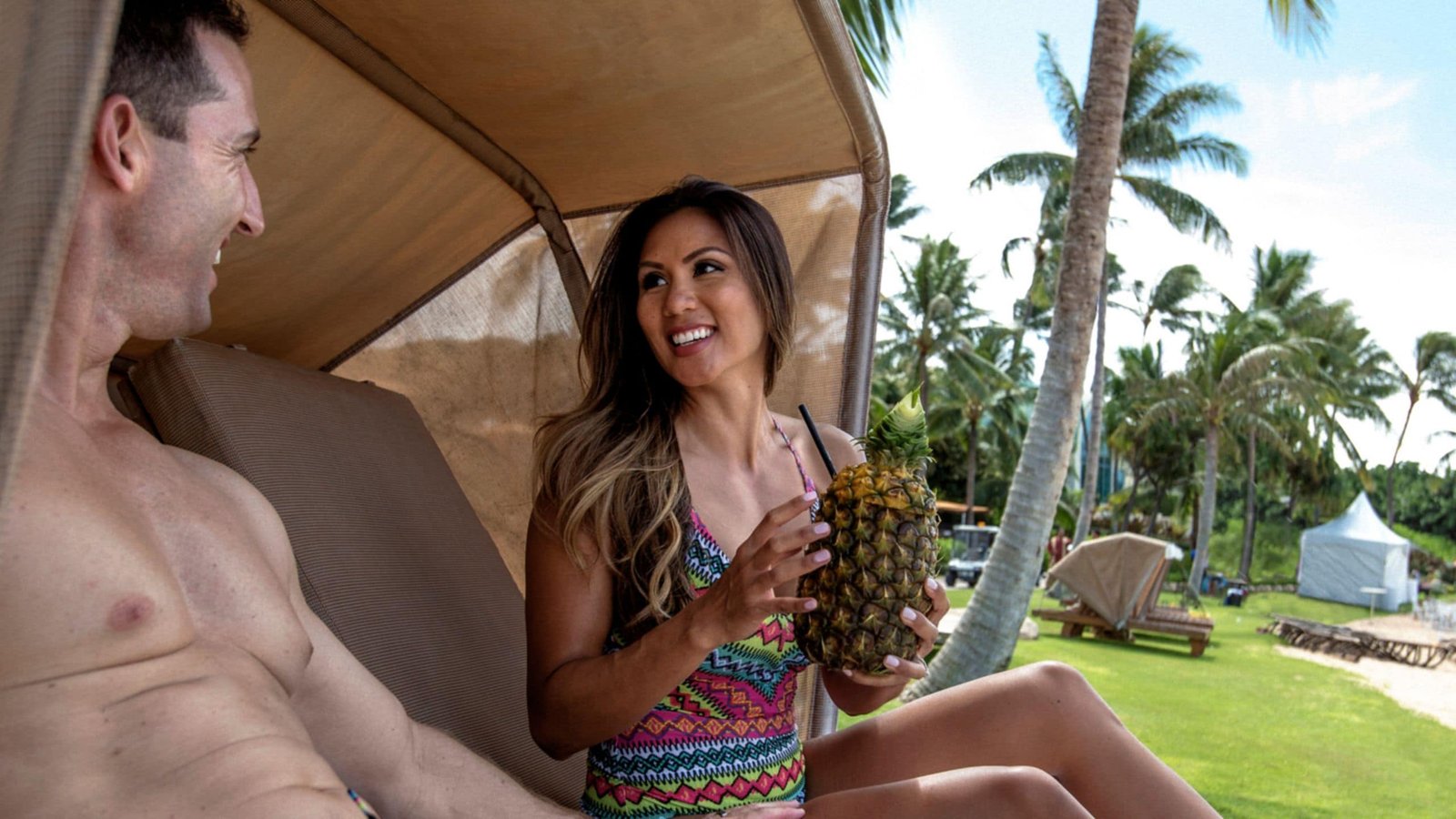 Cabanas y espacios de descanso en Aulani, Hawái