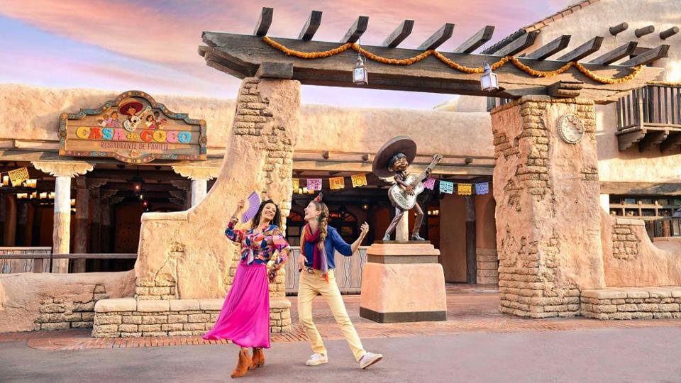 Casa de Coco – Restaurante de Familia en Disneyland Park París