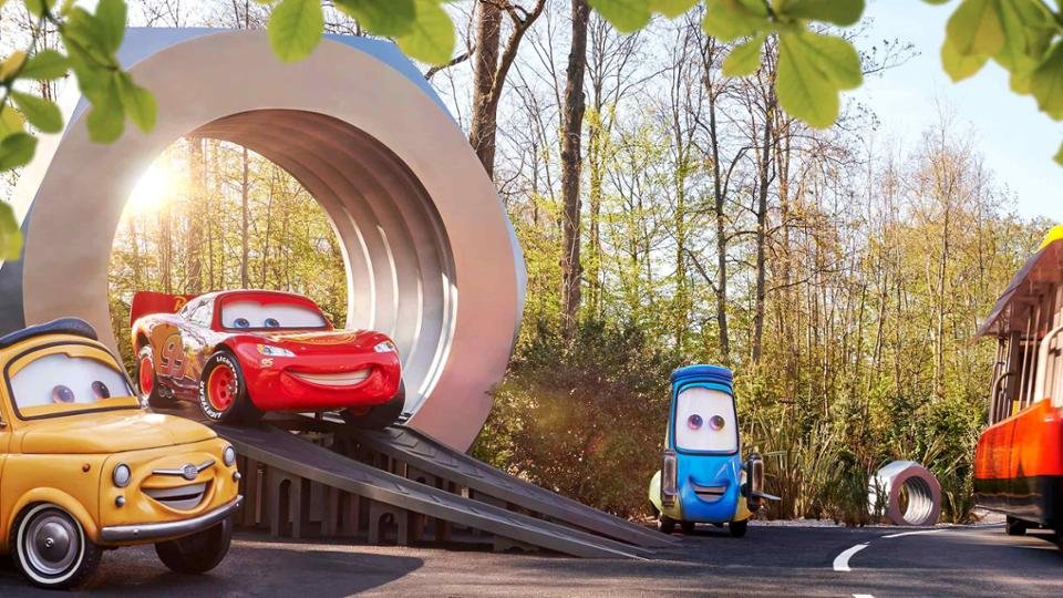 Cars ROAD TRIP en Disney Adventure World