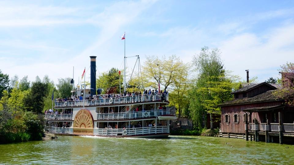 Thunder Mesa Riverboat Landing en Disneyland Park París