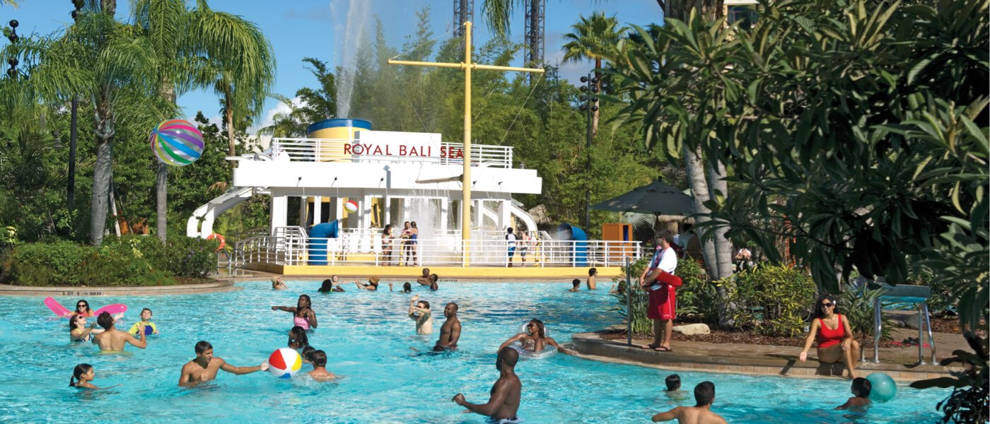 Piscina — royal-pacific en Universal Orlando