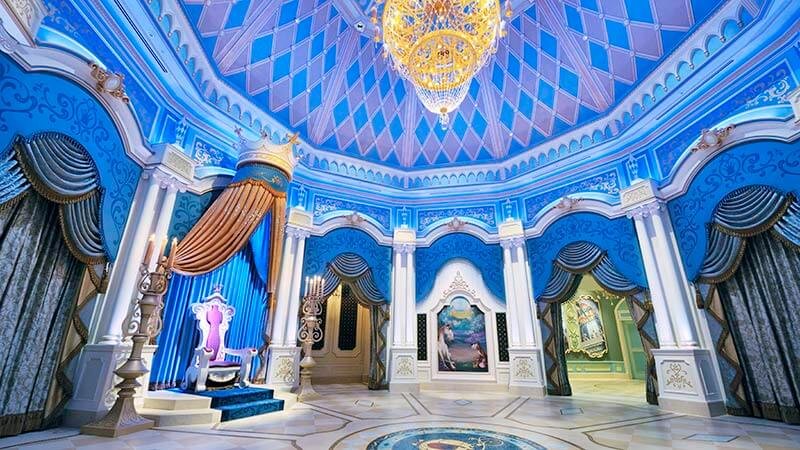 Cinderella's Fairy Tale Hall · Fantasyland