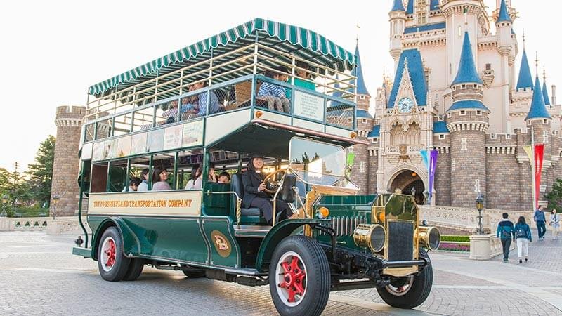 Omnibus en World Bazaar, Tokyo Disneyland