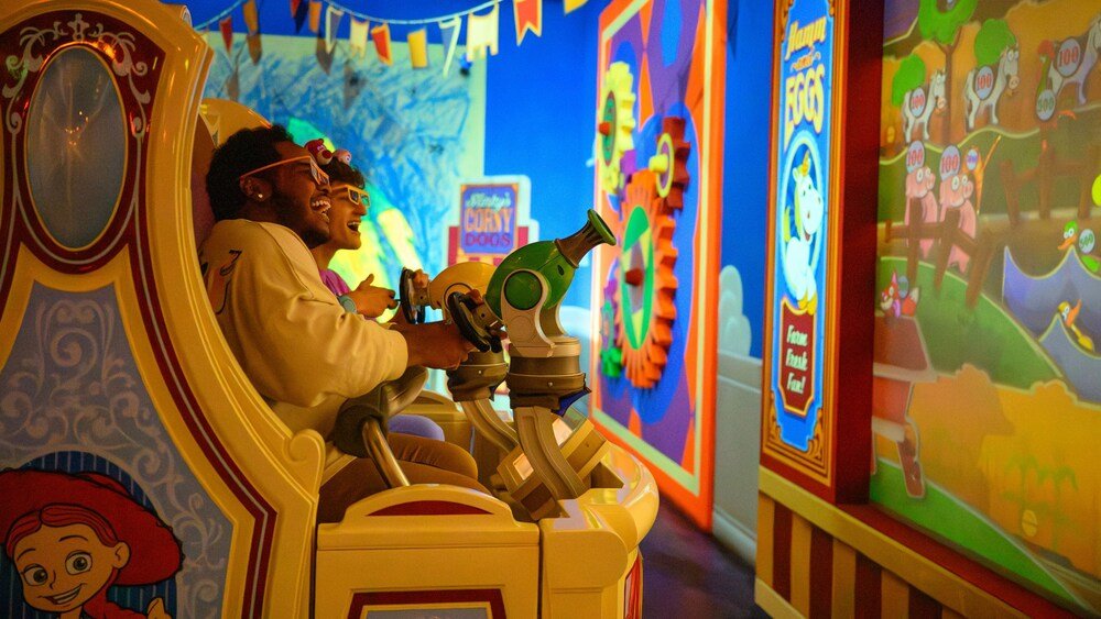 Toy Story Midway Mania en Pixar Pier