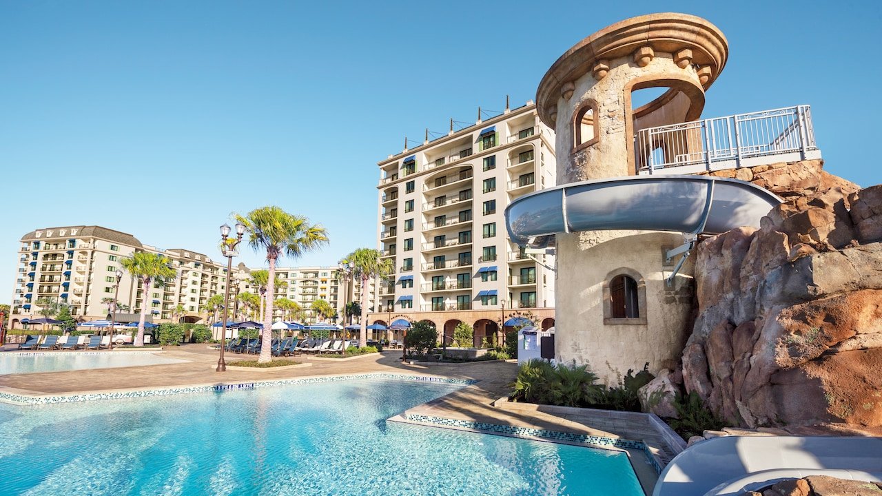 Piscina o espacio destacado de Disney's Riviera Resort